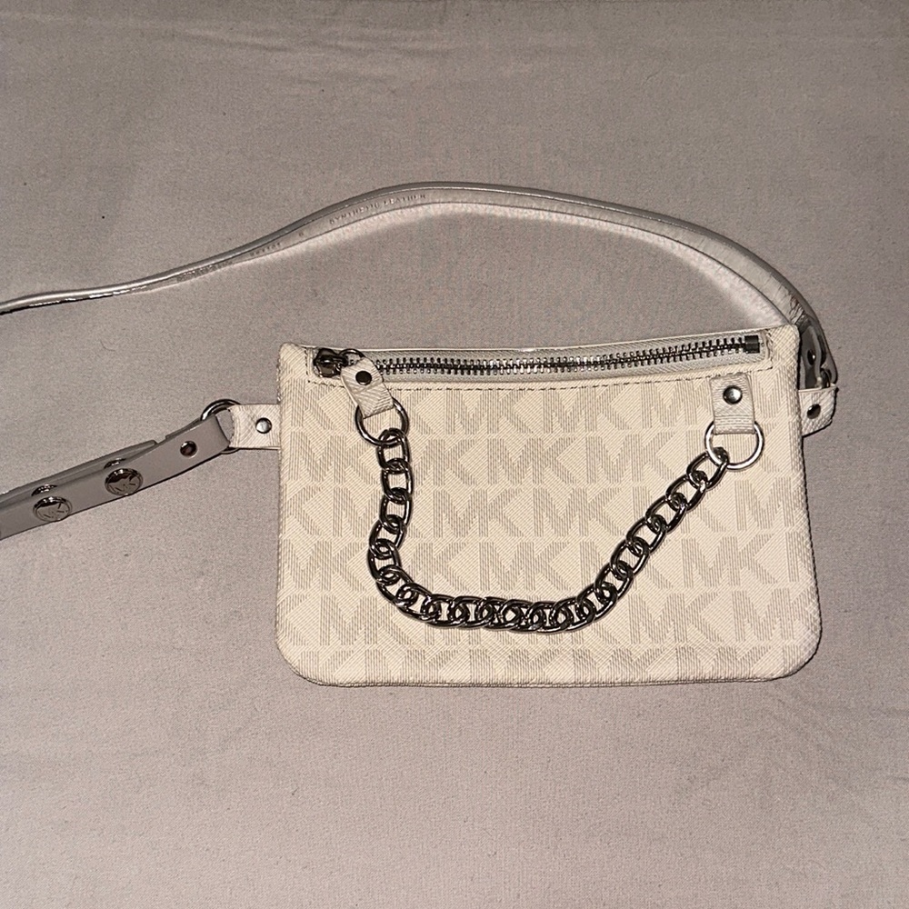 MICHEAL Michael Kors Belt Bag